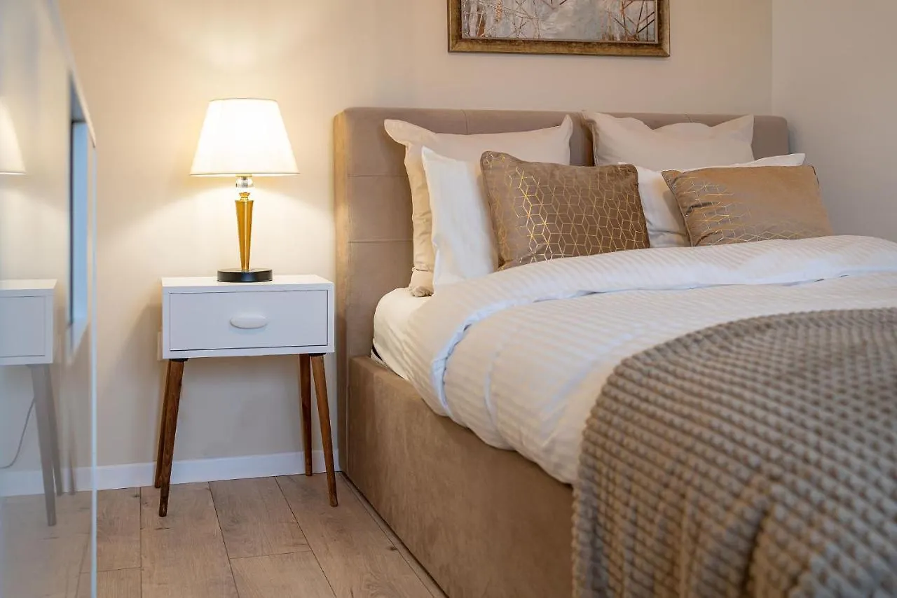Apartment Style And View Bucharest City Center Aparthotel