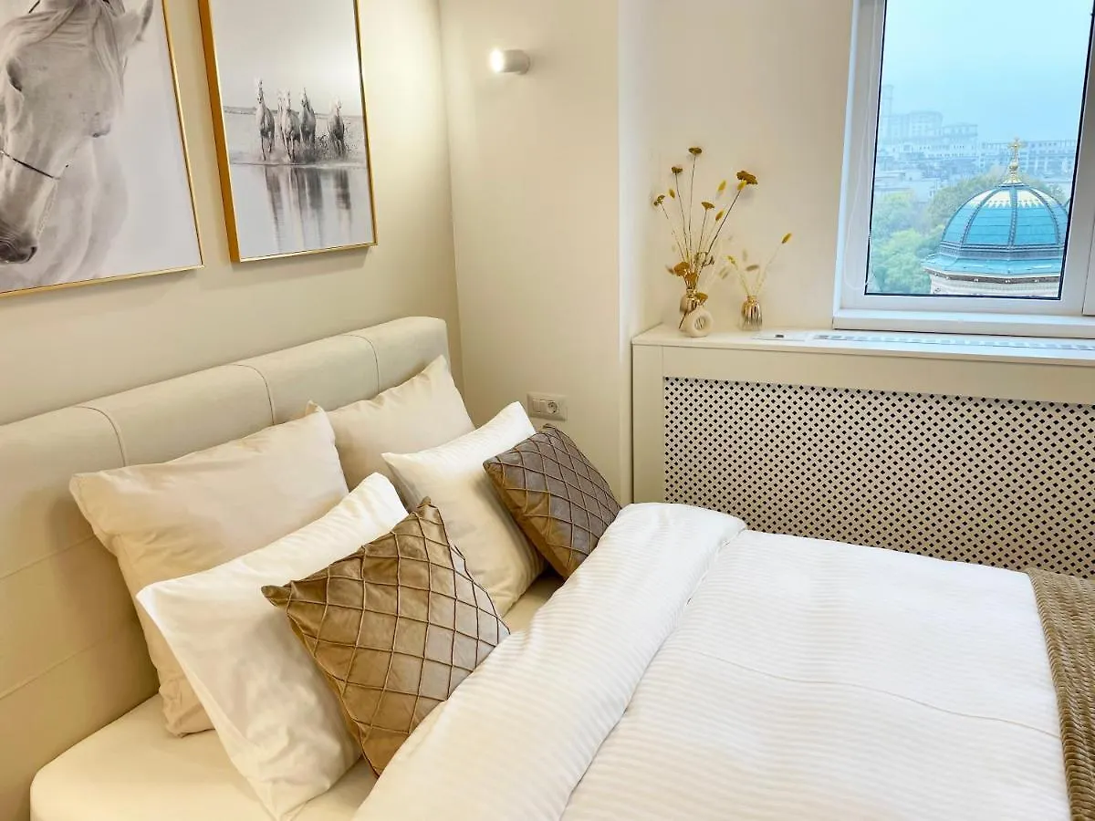 Style And View Bucharest City Center Aparthotel